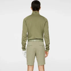 Vent Shorts
